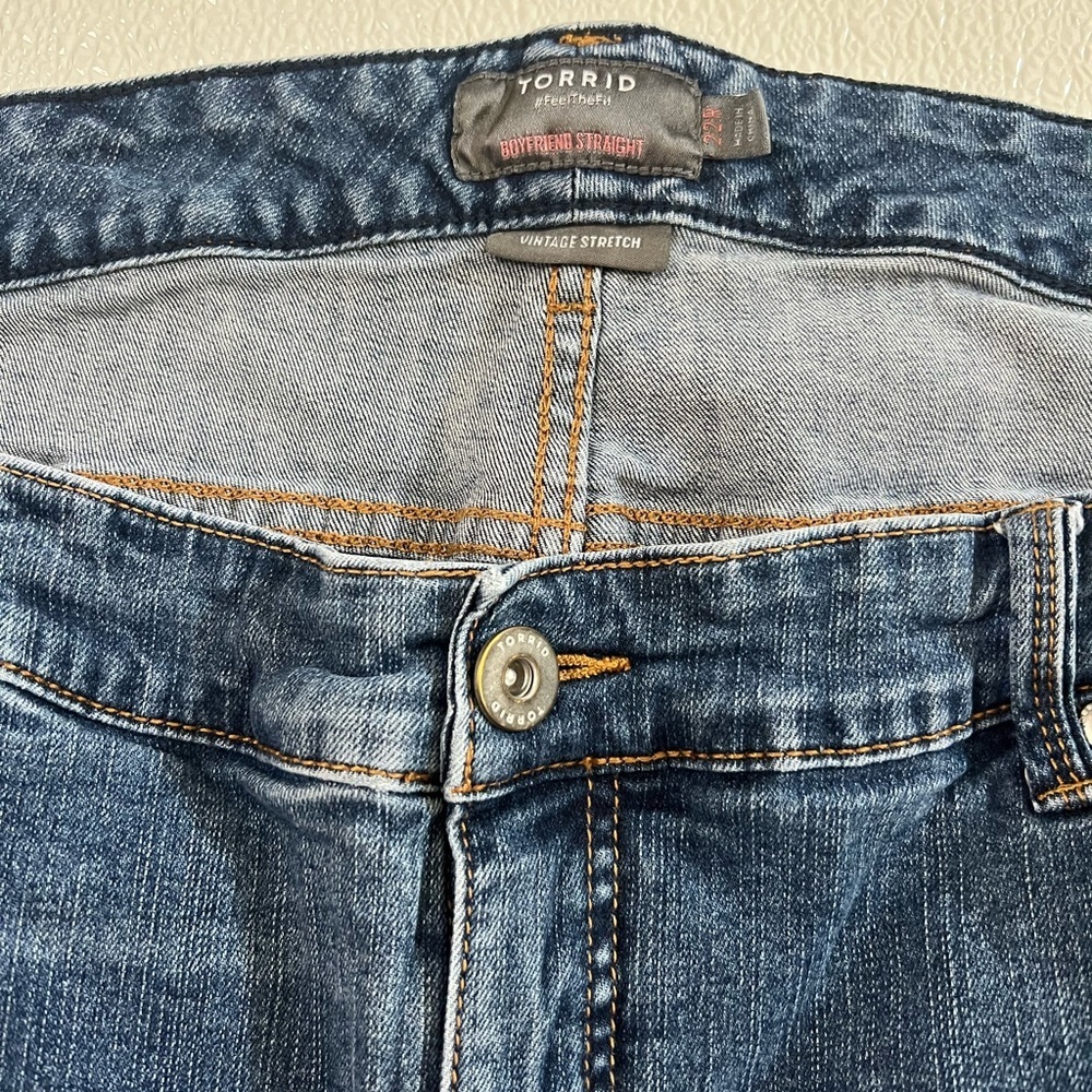 Torrid Boyfriend Straight Vintage Womens Stretch Mid-Rise Jean Size 22R - Picture 6 of 10